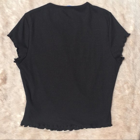 She and Sky Black Keyhole Ribbed Top Size Large - Picture 2 of 6